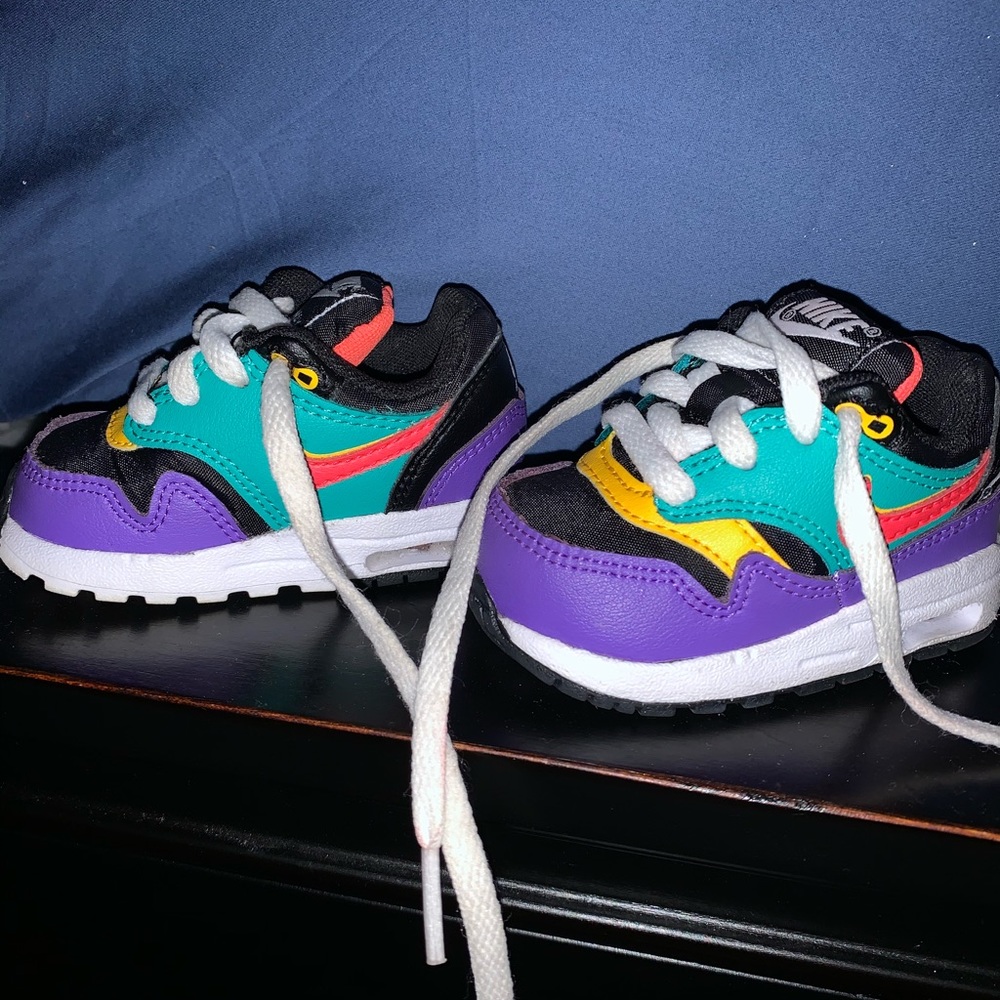 Baby sneakers